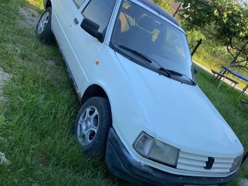 Авто Peugeot 309 1988 № 8035777