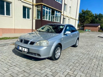 Авто Chevrolet Lacetti 2004 № 8035781