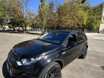 Авто Land Rover Discovery 2017 № 8036118