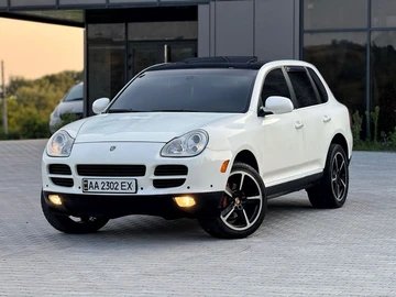 Авто Porsche Cayenne 2004 № 8036121