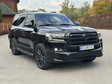Авто Toyota Land Cruiser 200 2017 № 8036160