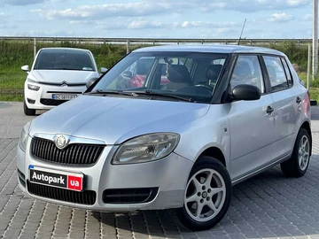 Авто Skoda Fabia 2009 № 8036311