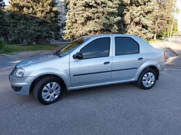 Авто Renault Logan 2012 № 8036313