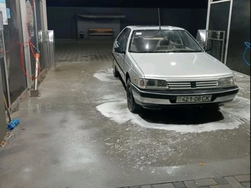 Авто Peugeot 405 1988 № 8036383