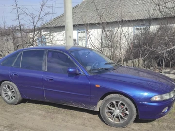 Авто Mitsubishi Galant 1995 № 8036398
