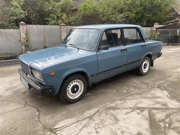 Авто ВАЗ 2107 2005 № 8036403