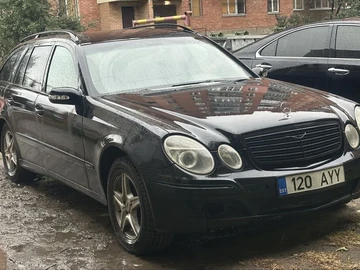 Авто Mercedes E Серия 2003 № 8036411