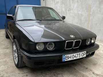 Авто BMW 7 Серия 1990 № 8036479