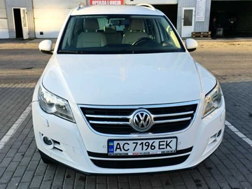 Авто Volkswagen Tiguan 2011 № 8036488