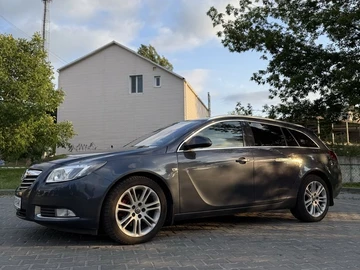 Авто Opel Insignia 2011 № 8036501