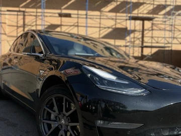 Авто Tesla Model 3 2020 № 8036569