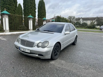 Авто Mercedes C Серия 2000 № 8036586