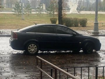 Авто Opel Vectra 2003 № 8036602