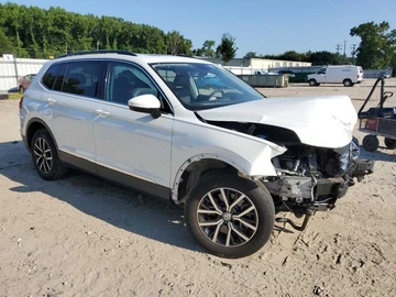 Авто Volkswagen Tiguan 2021 № 8036814