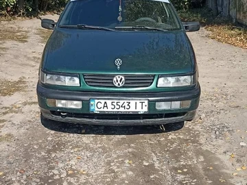 Авто Volkswagen Passat Cc 1995 № 8036816