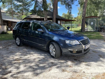 Авто Volkswagen Passat Variant 2005 № 8036844