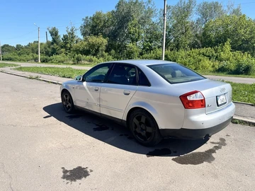 Авто Audi A4 2001 № 8036897