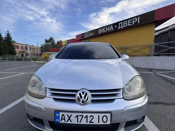 Авто Volkswagen Golf 2004 № 8037101