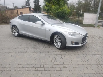 Авто Tesla Model S 2014 № 8037159