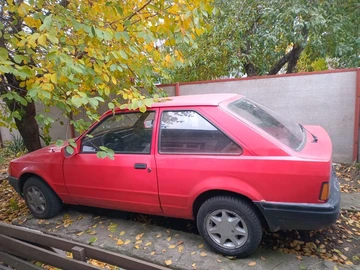 Авто Ford Escort 1987 № 8037229