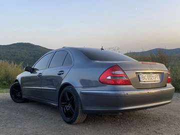 Авто Mercedes 220 2005 № 8037240