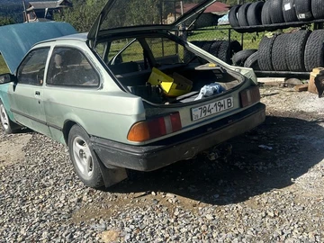 Авто Ford Sierra 1986 № 8037249