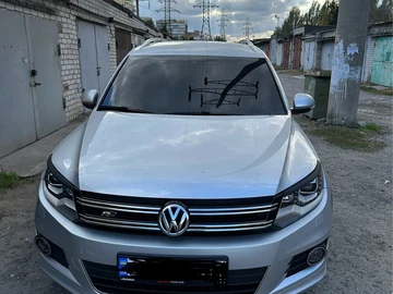 Авто Volkswagen Tiguan 2013 № 8037253