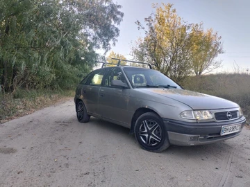 Авто Opel Astra 1994 № 8037402