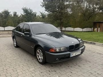 Авто BMW 5 Серия 2000 № 8037408