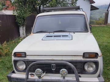 Авто ВАЗ 2121 1993 № 8037498