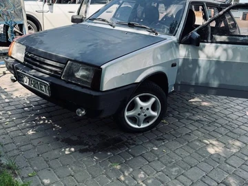 Авто ВАЗ 21093 2004 № 8037503