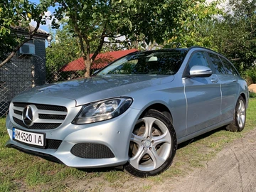 Авто Mercedes 220 2016 № 8037635