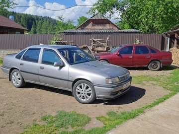 Авто Opel Vectra 1995 № 8037676