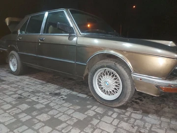 Авто BMW 5 Серия 1980 № 8037690