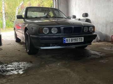 Авто BMW 5 Серия 1990 № 8037886