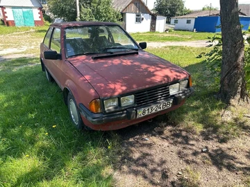 Авто Ford Escort 1976 № 8037913