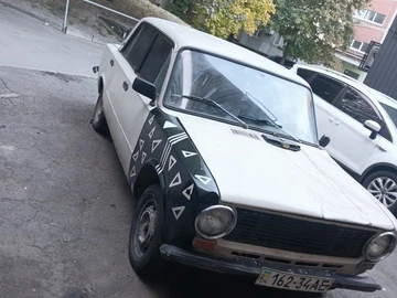 Авто ВАЗ 2101 1998 № 8037937
