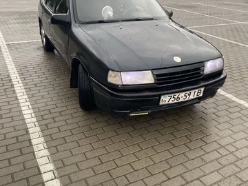 Авто Opel Vectra 1991 № 8037984