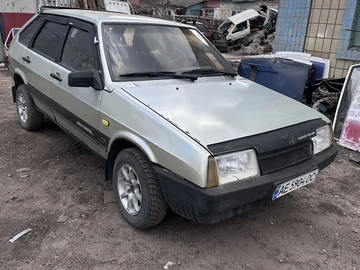 Авто ВАЗ 2109 2002 № 8037997