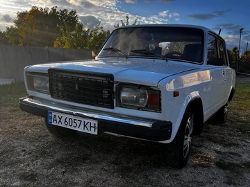 Авто ВАЗ 2107 1993 № 8038006