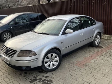 Авто Volkswagen Passat Sedan 2004 № 8038089