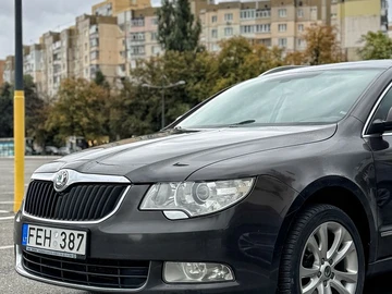 Авто Skoda Superb 2012 № 8038284