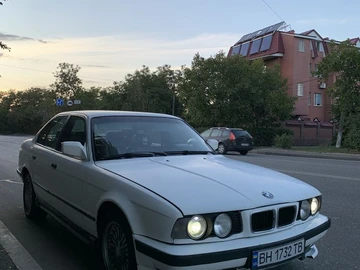 Авто BMW 5 Серия 1991 № 8038297