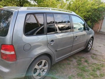 Авто Volkswagen Touran 2005 № 8038322