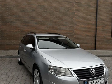 Авто Volkswagen Passat Variant 2010 № 8038343