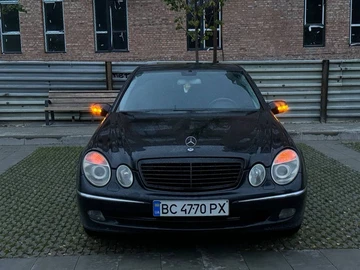 Авто Mercedes Mb 2003 № 8038345
