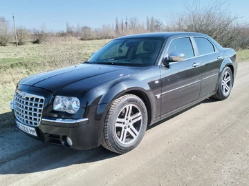 Авто Chrysler 300C 2006 № 8038458