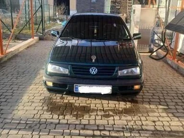 Авто Volkswagen Vento 1996 № 8038473