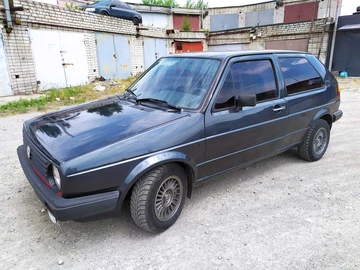 Авто Volkswagen Golf 1986 № 8038483