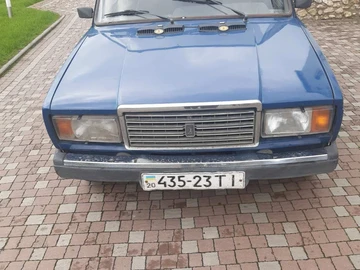 Авто ВАЗ 2107 2001 № 8038702